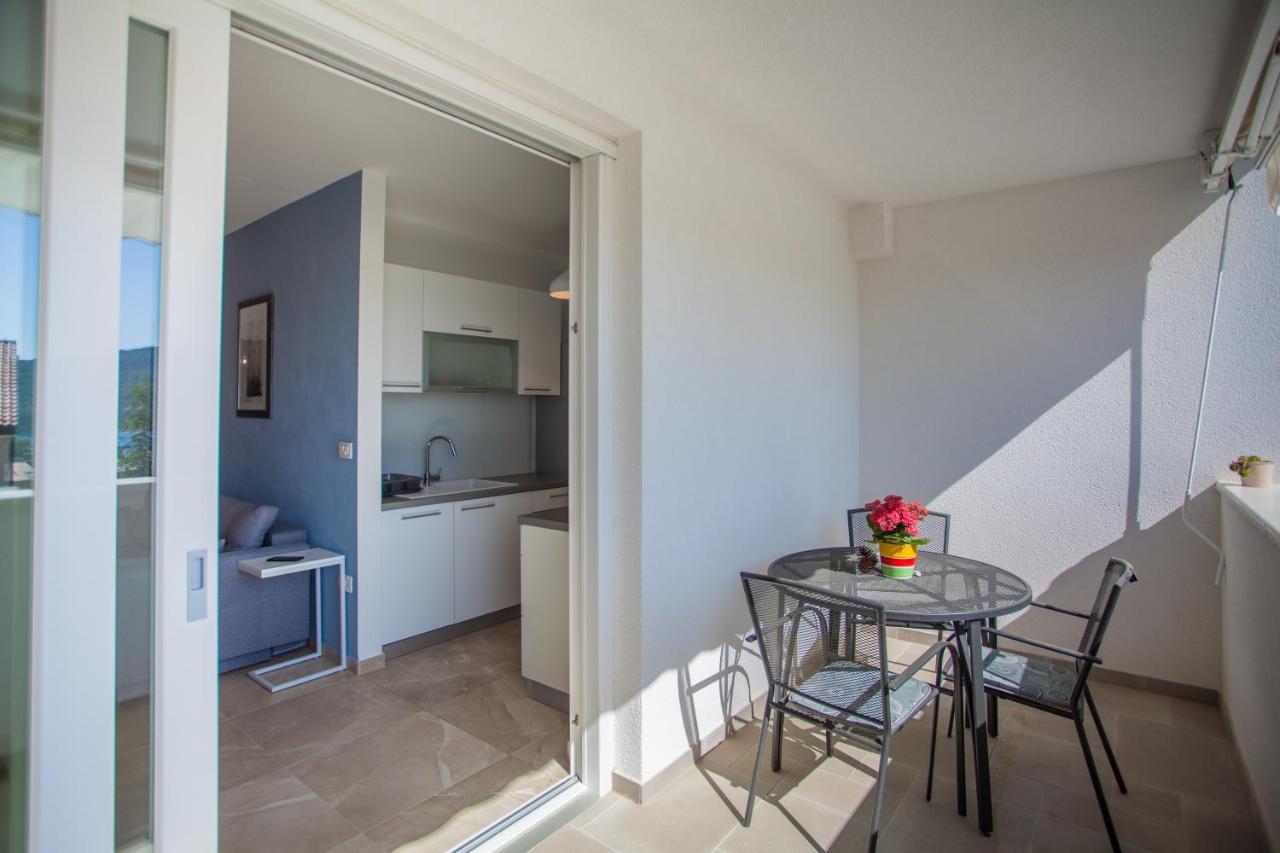 Apartman Pinja Apartment Крес Екстериор снимка