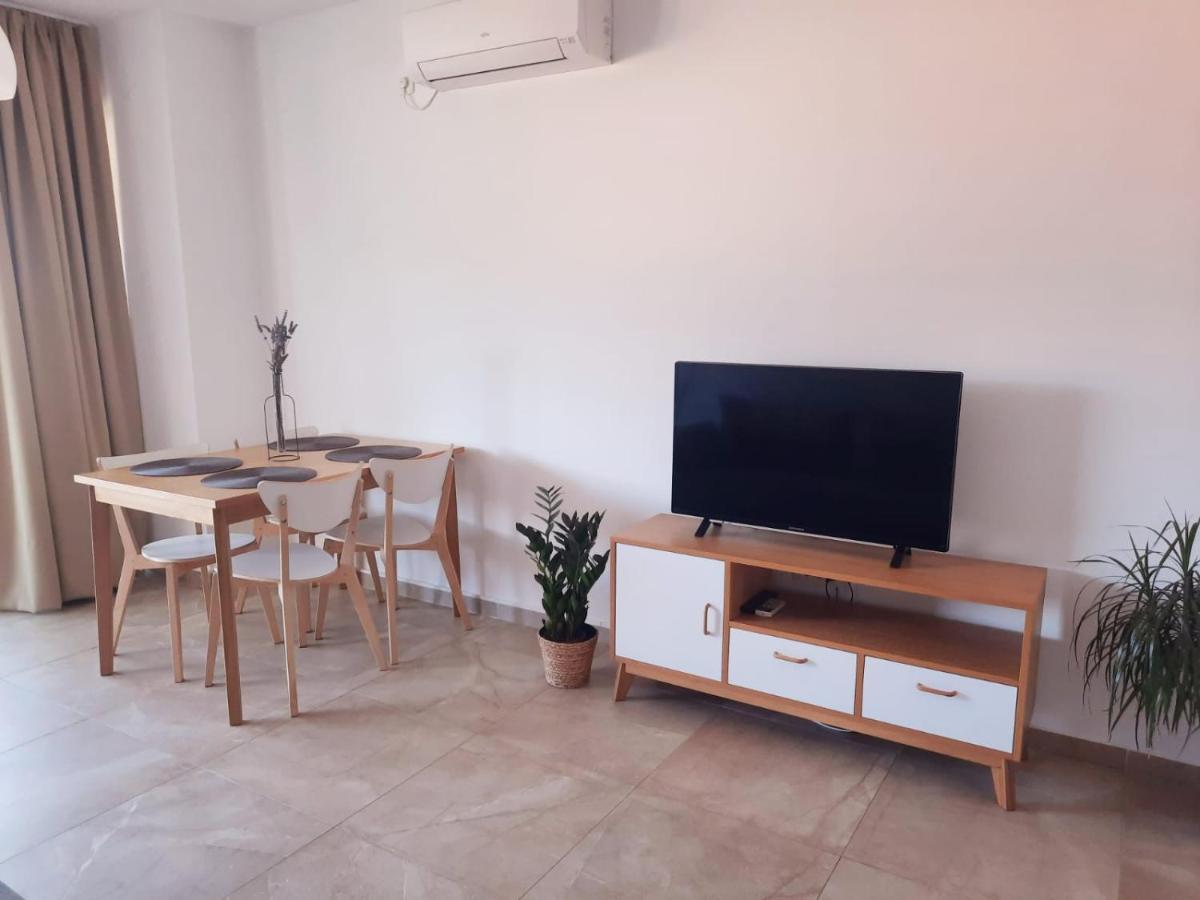 Apartman Pinja Apartment Крес Екстериор снимка